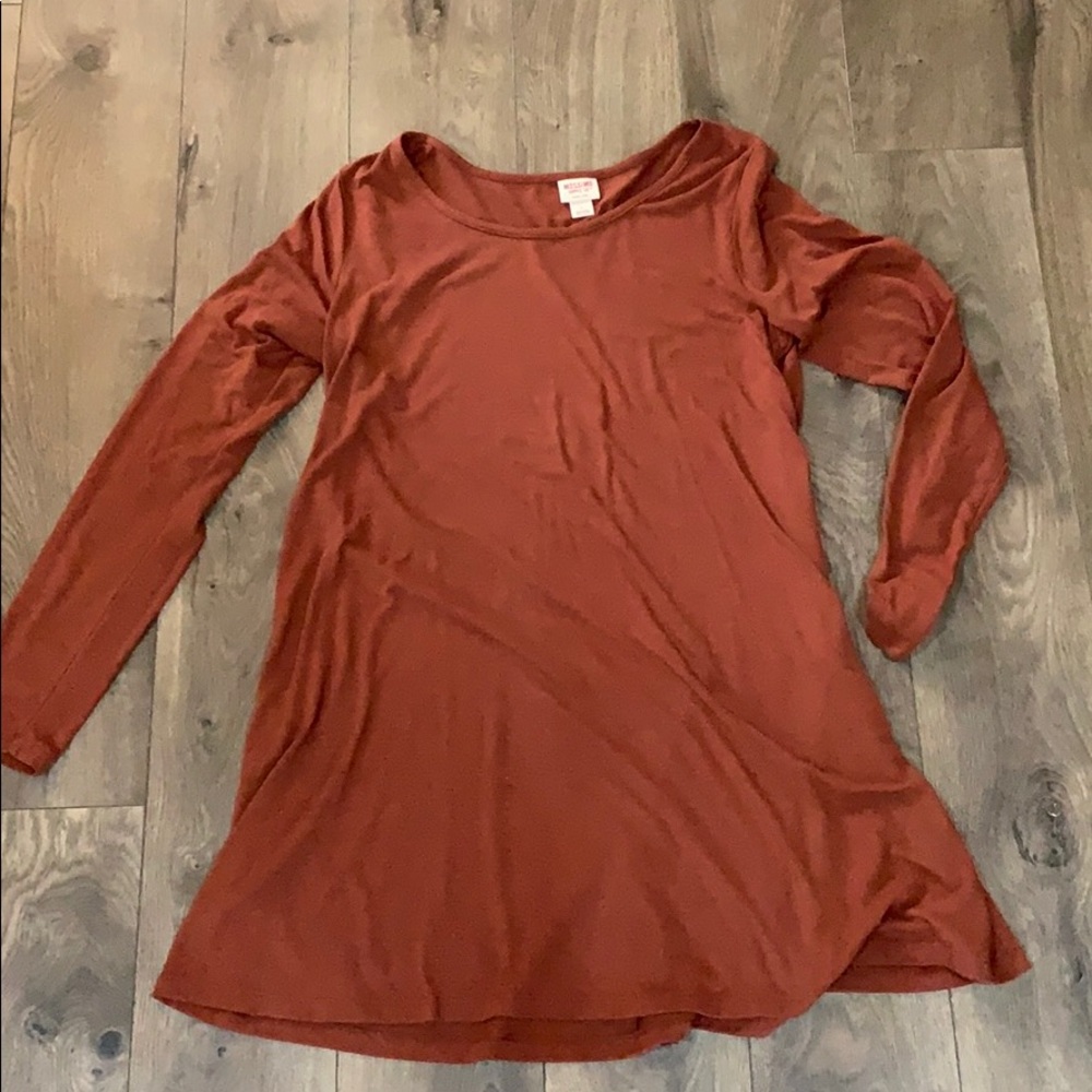 Long- Sleeved Dress - Rust